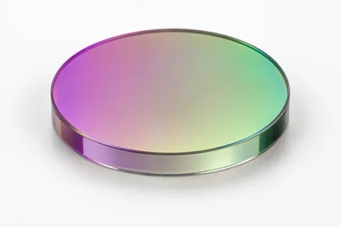 Circular dichroic optical filter on a neutral background